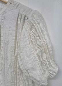 Trendy New Lace Detail Top