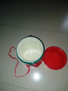 Plastic Lunch Box (No Container Inside)