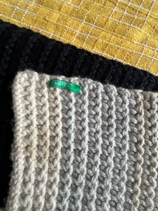 Stylish Color Block Woollen Scarf