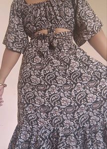 Paisley Print Cutout Maxi Dress