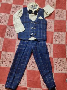 Shirt pant half blazer set