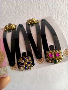 hair clips