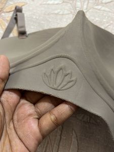 Imported Women’s Inner Wear
