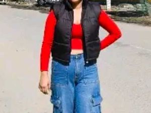 Cropped Sleeveless Parka Jacket