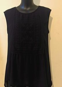 Sleeveless embroidered Black Top