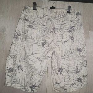 Floral Print Cargo Shorts