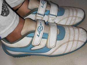 White Shoes💫💙