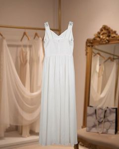 Elegant White Maxi Dress (boutique)