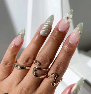 Green Cateye  3D Flower Press On Nails