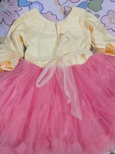 Beautiful Dress For Girl Kido  New One