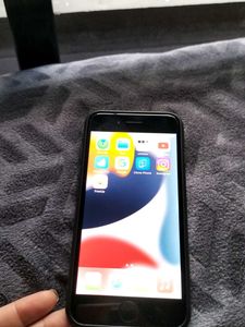 Iphone 7 Good Working Condition