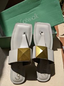 Off White And golden Catwalk Flats