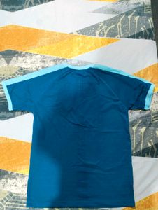 Men&#39;s Blue Cotton Tshirt