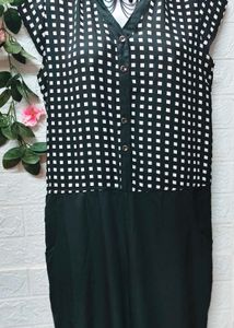 🎁Buy Two Get One Item Free🎁Checkered Black &amp; Whi