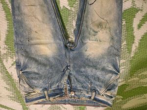Trendy Style Jeans With Cut