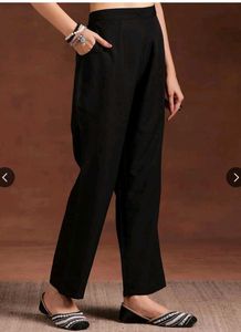 Libas Women Floral Printed Regular Kurta with Trou