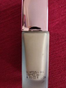 Lakme 9-5 Primer + Matte Foundation -neutral honey