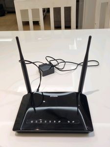 DLINK 300 Mbps Wireless Router