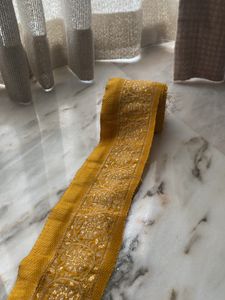 Gold Jari Border Lace
