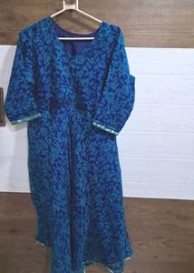 Georgette Kurta With Zari Border And Leggings