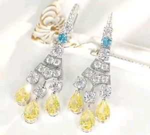Beautiful Diamond 💎 Earrings😍✨️