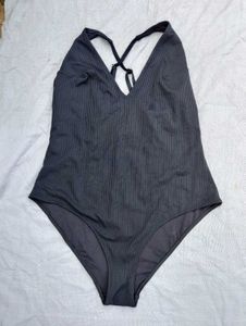 H&amp;M Swimsuit – Stylish, Comfortable