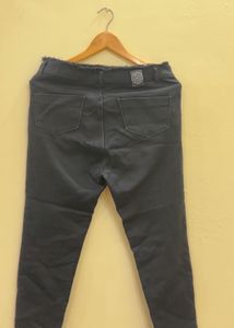 jet black Denim   Jeans in very good conditi