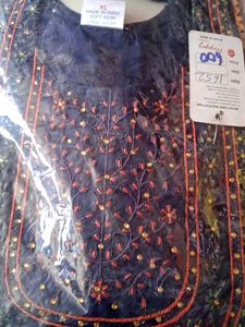 XL Embroidered Tunic Top
