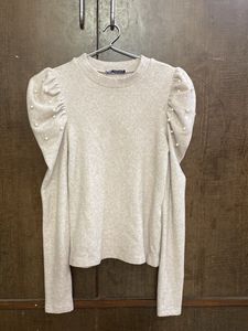 Zara Sweater Top With Puffy Shoulders
