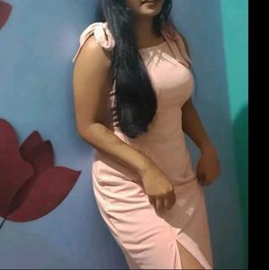 Pink 🩷 Side Slit Dress
