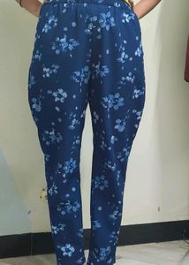 blue floral printed pant