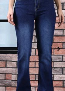 Full length midwash flared jeans