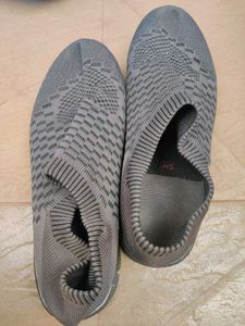Sports Shoes