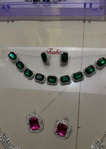 2 high quality diamond necklaces✨