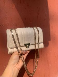 Zara White Sling Bag