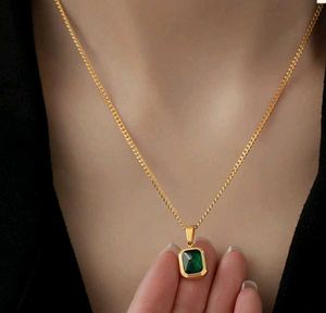 Combo Of Emerald Necklace and Bracelet
