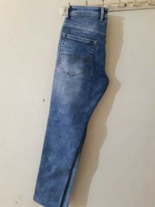 &#34;Rugged Comfort - Dark Wash Slim Fit Jeans&#34;