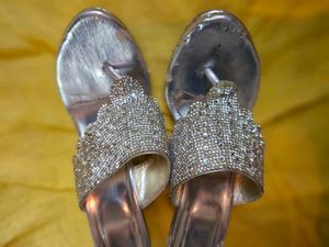 Elegant silver sandal