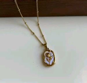 Rose Pendant Necklace 🌷