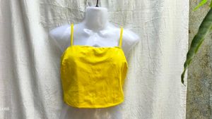 I. CUTE MINI TOP