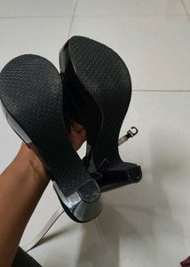 🍒🍒Free delivery footware🍒🍒