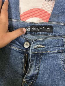 29 Inch Jeans