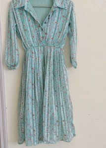 Vintage Floral Pleated Dress
