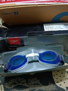 Speedo Swimming Googles New - Today Offer