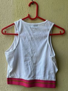 😍sassafras white tank top/ active wear