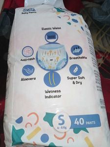 Jr.Sr. Baby Pants Size S (4-8kg) - 40 Count