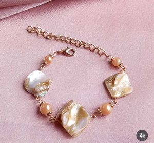 Pearl & Gold Accent Bracelet