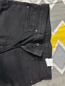 Black Jeans