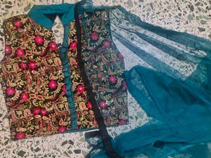 crop top skirt