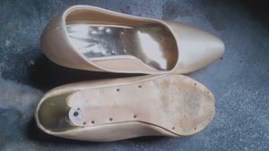 Olive Flats &amp; Sandals